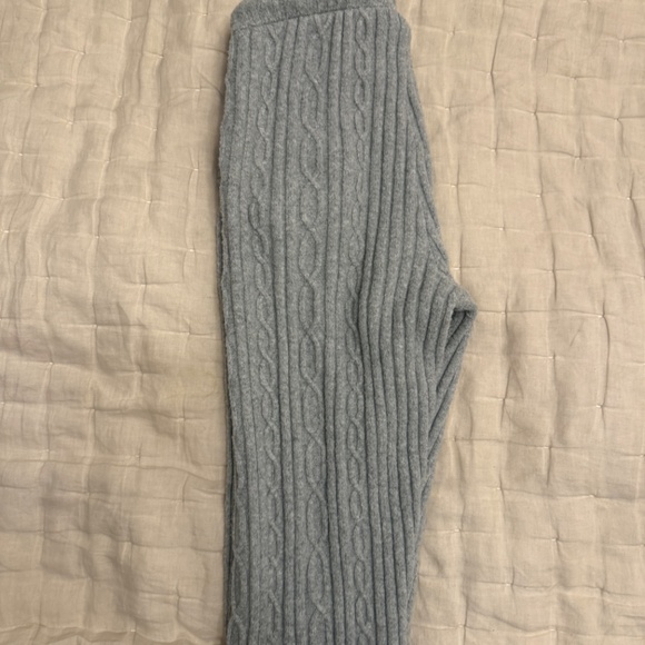 Alo Cable Knit Winter Bliss Pant - Picture 7 of 7